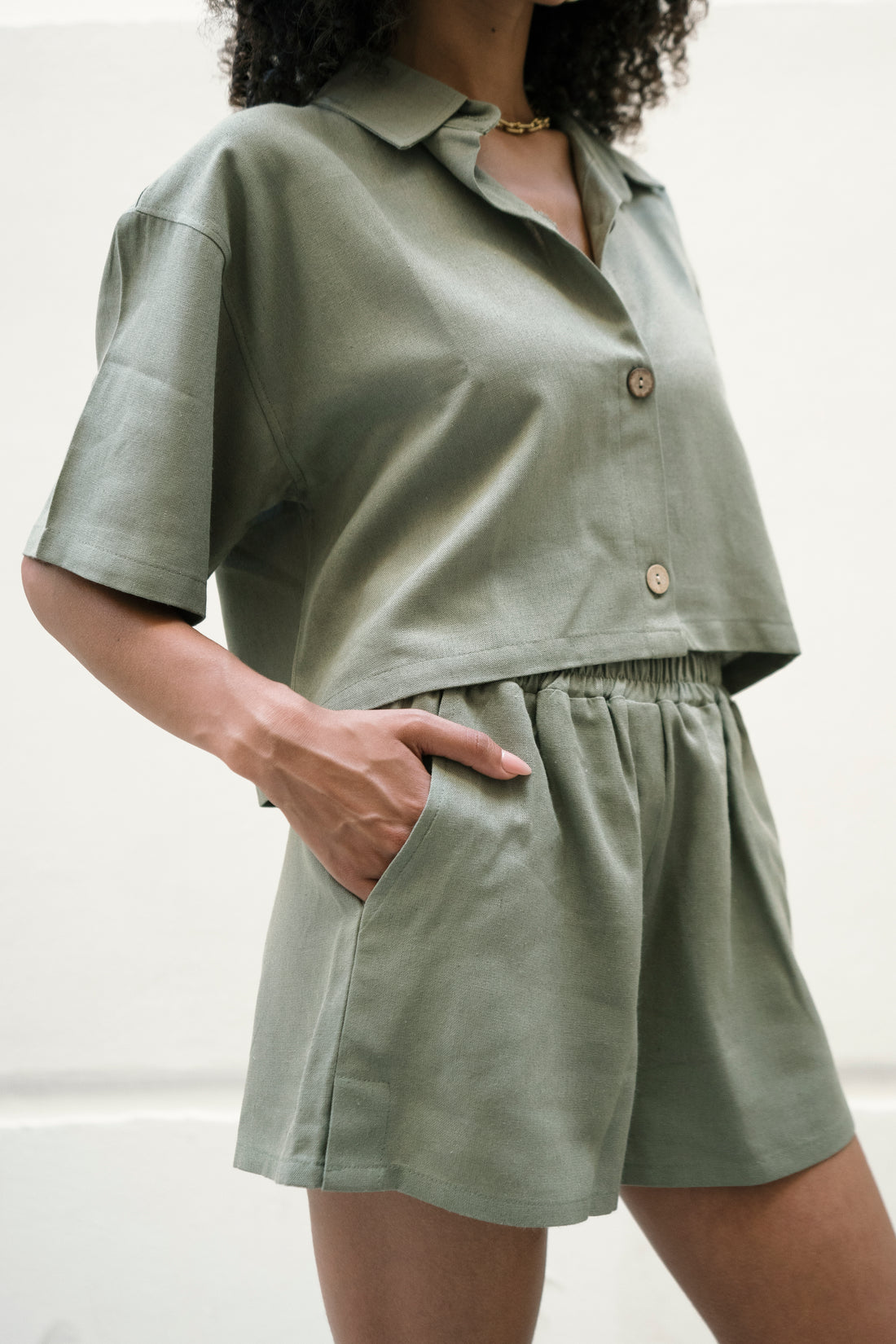 Linen Olive Short